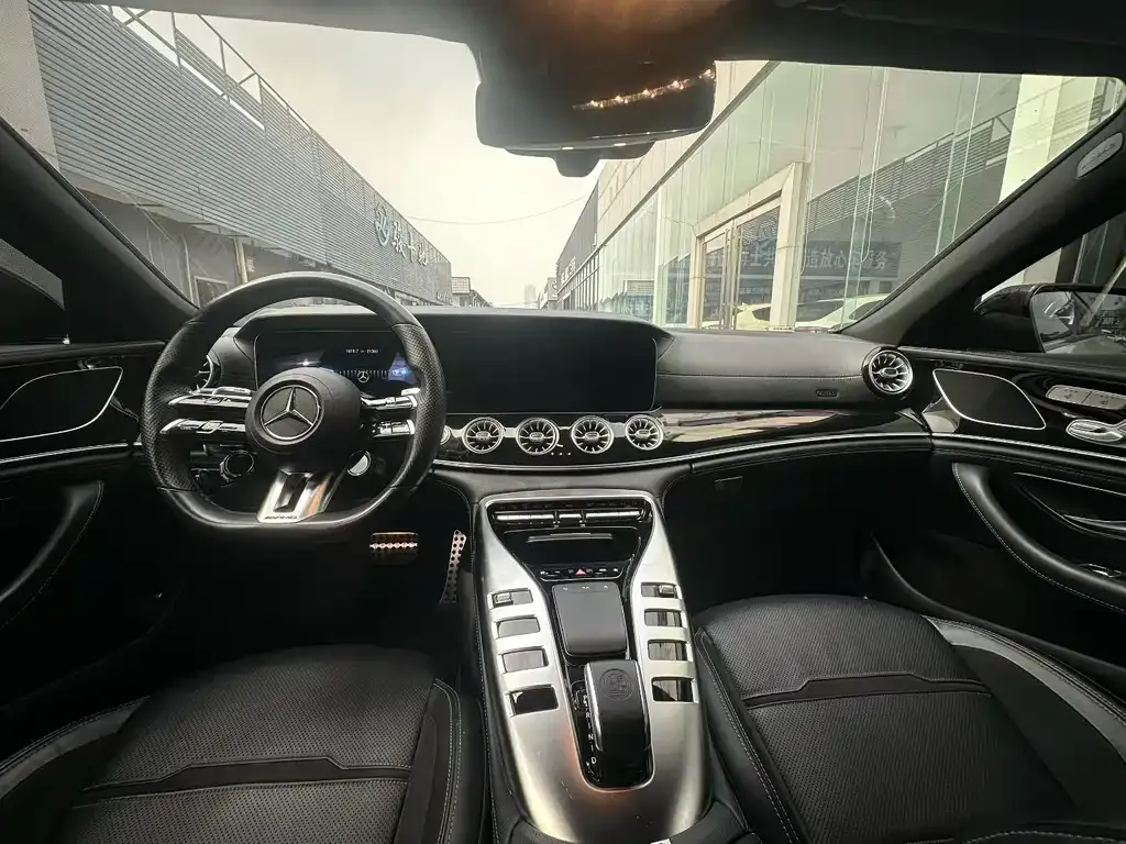Mercedes-Benz AMG GT — фото 2