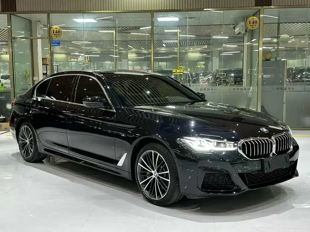 BMW 5 Series — фото 2