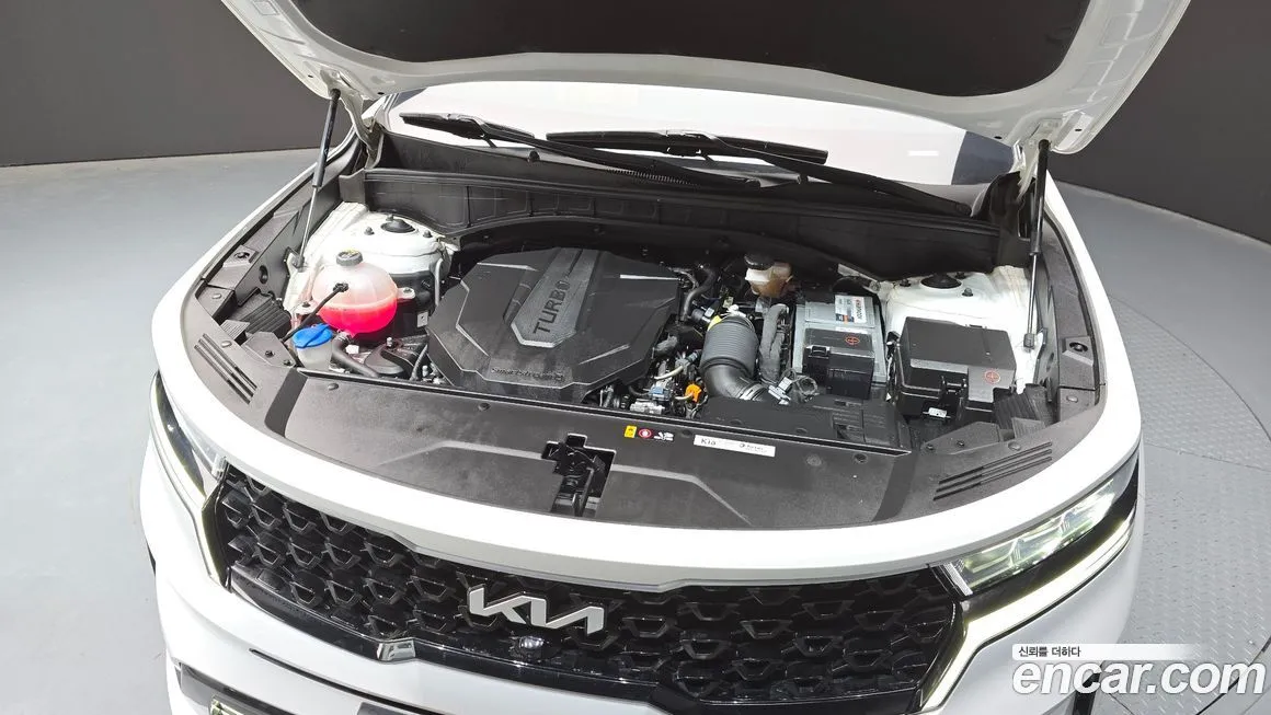 Kia Sorento — фото 7