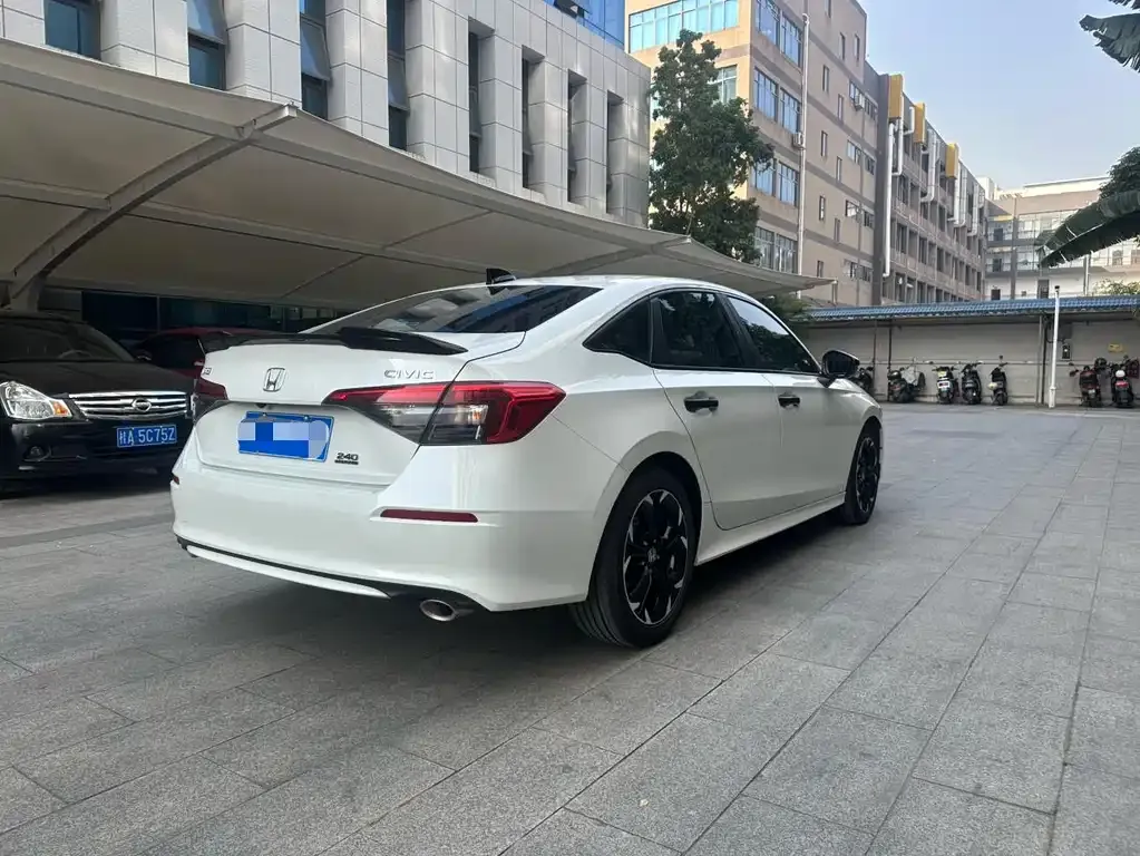 Honda Civic — фото 6