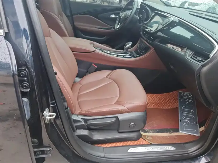 Buick Envision Plus — фото 5