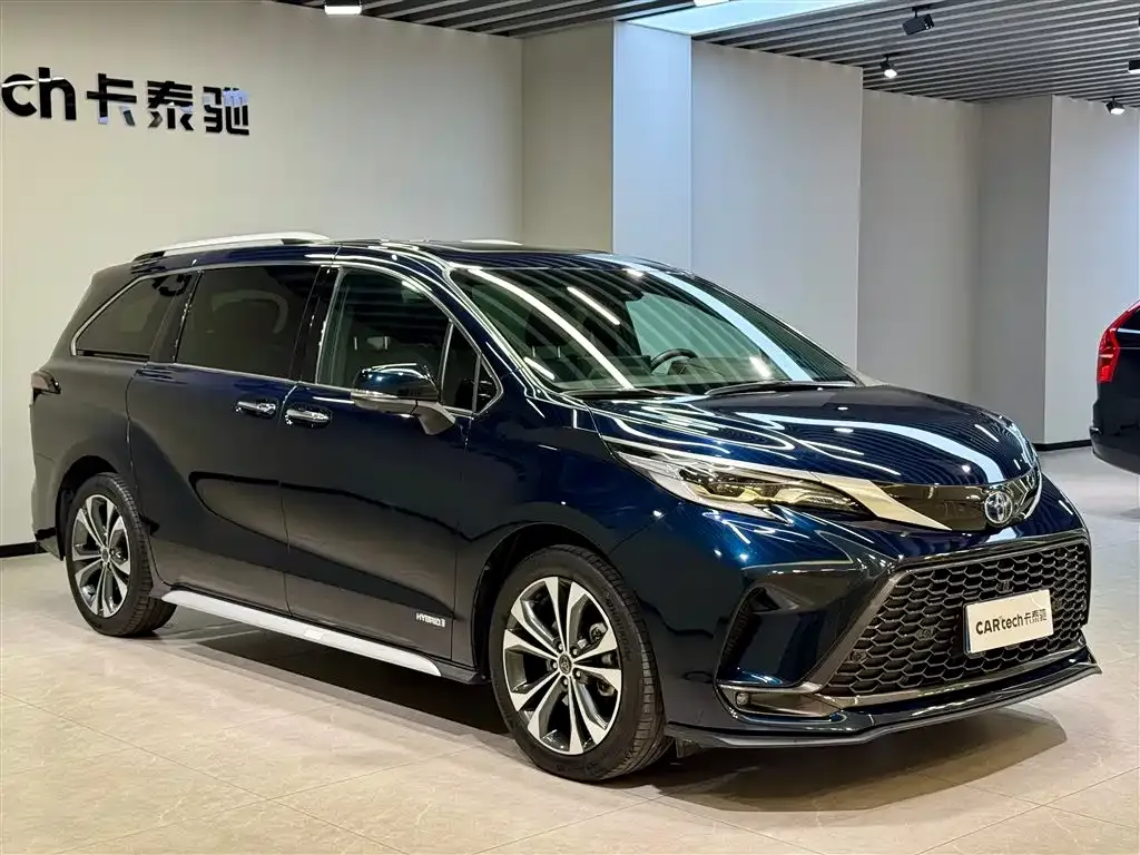 Toyota Granvia — фото 9