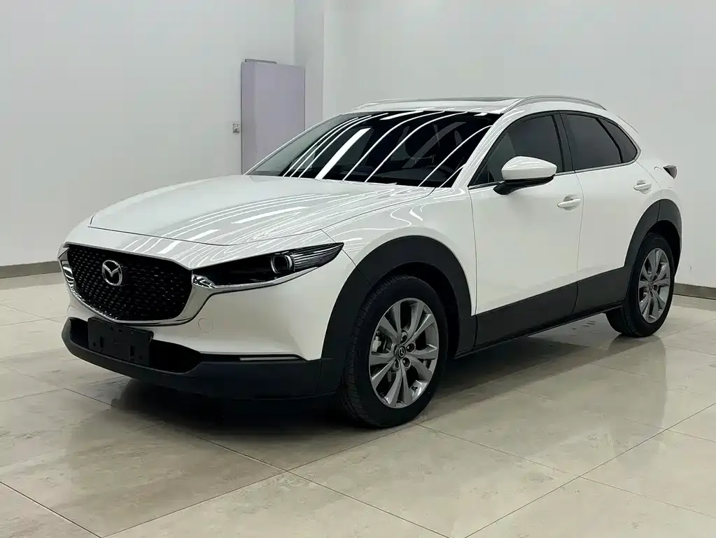 Mazda CX-30 — фото 1