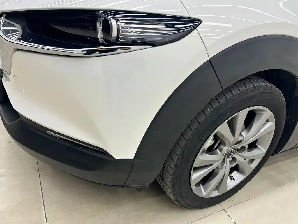 Mazda CX-30 — фото 4