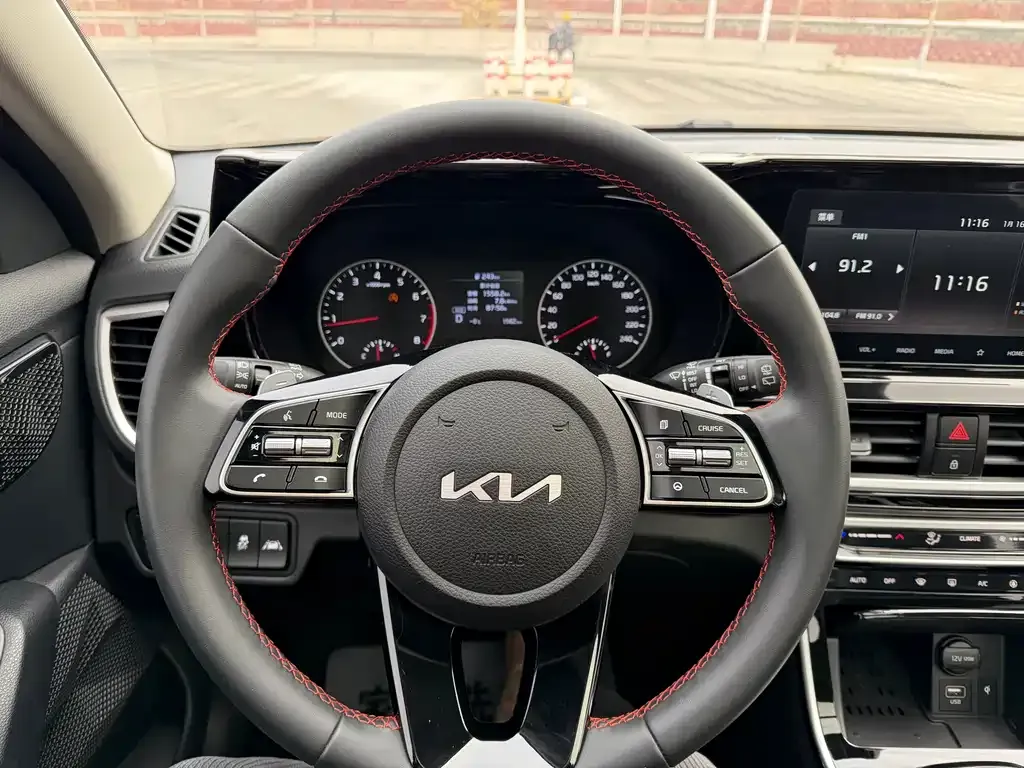 Kia KX3 — фото 5