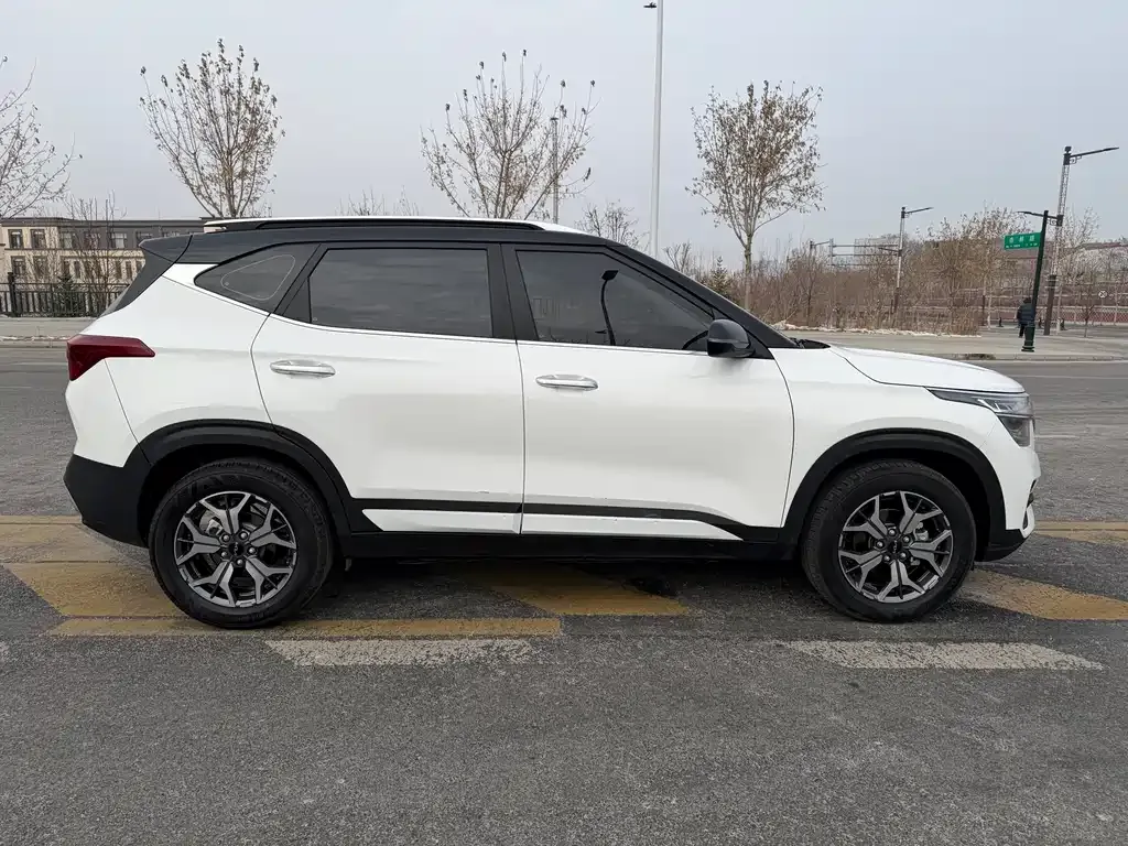 Kia KX3 — фото 3
