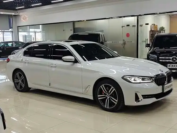 BMW 5 Series New Energy — фото 5