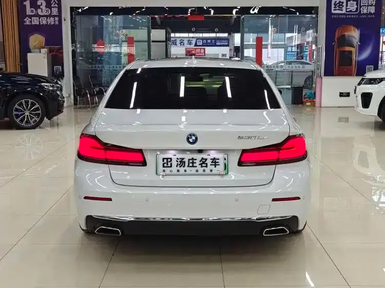 BMW 5 Series New Energy — фото 4