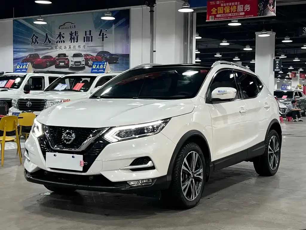 Nissan Qashqai — фото 2