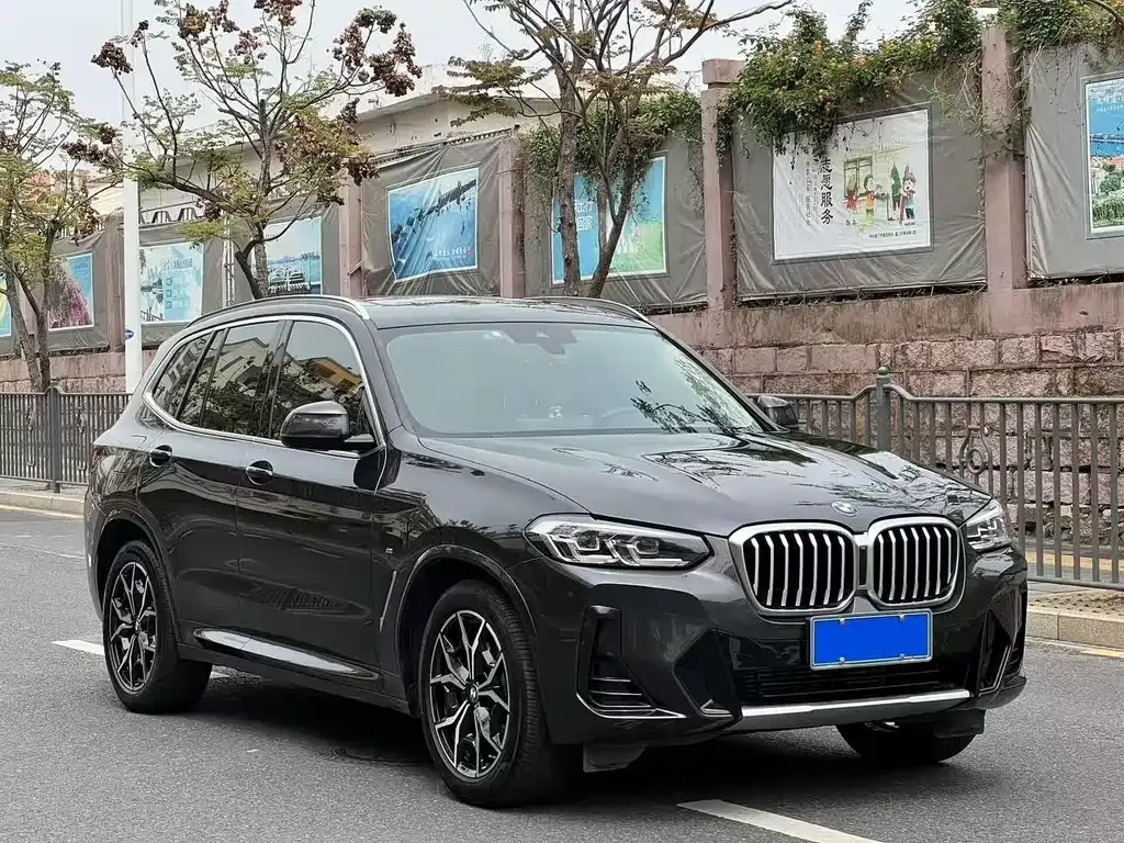 BMW X3 — фото 9
