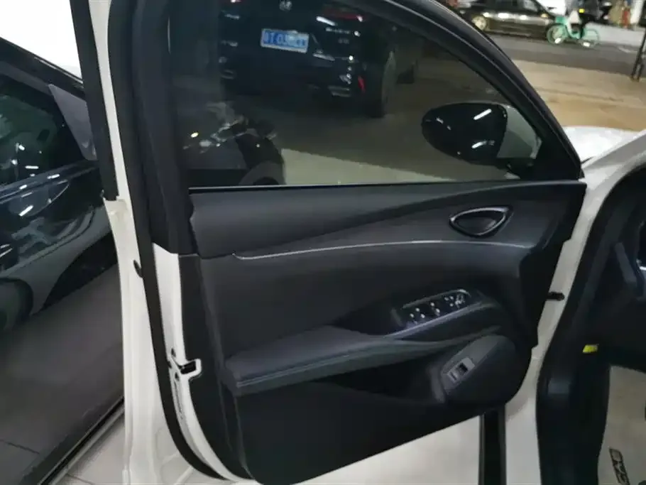 BYD Seal 06 — фото 10