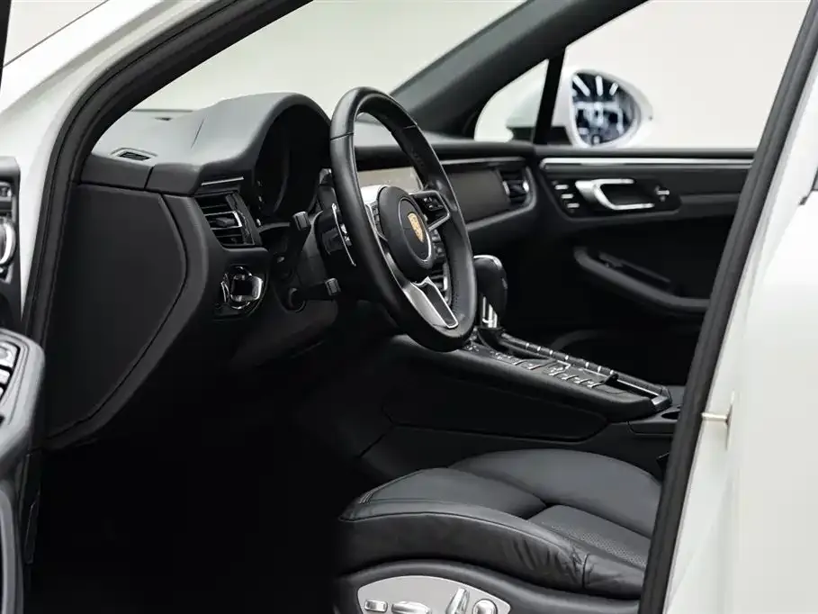 Porsche Macan — фото 2
