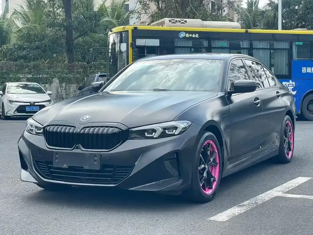 BMW i3 — фото 1