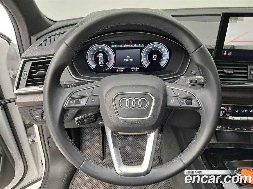 Audi Q5 — фото 10