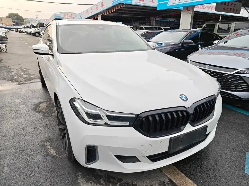 BMW 6 Series GT — фото 9