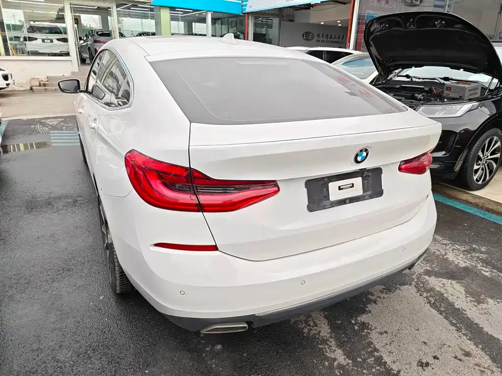 BMW 6 Series GT — фото 7