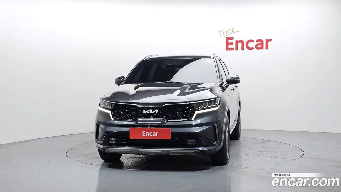 Kia Sorento — фото 6