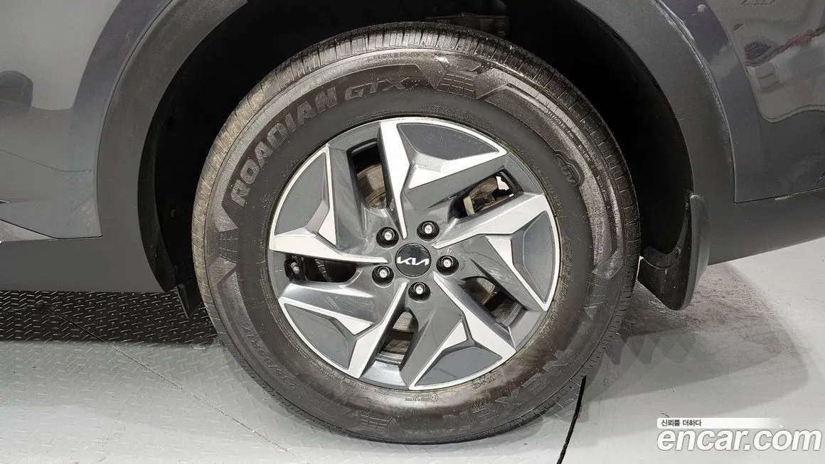 Kia Sorento — фото 7