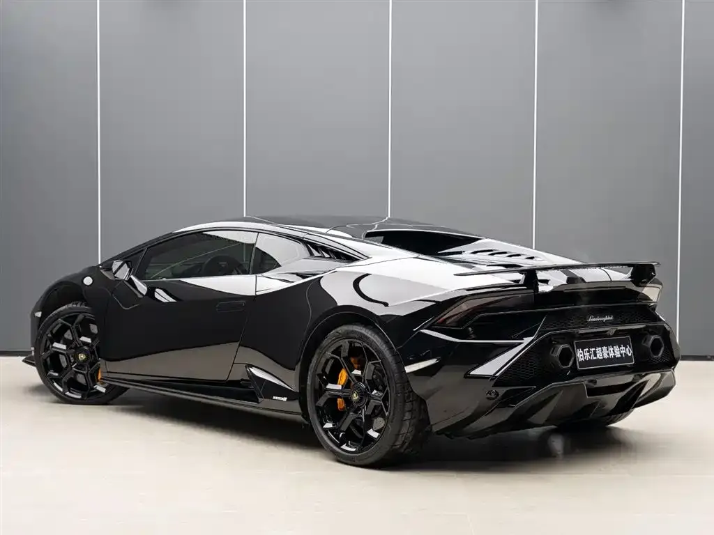 Lamborghini Huracan — фото 5