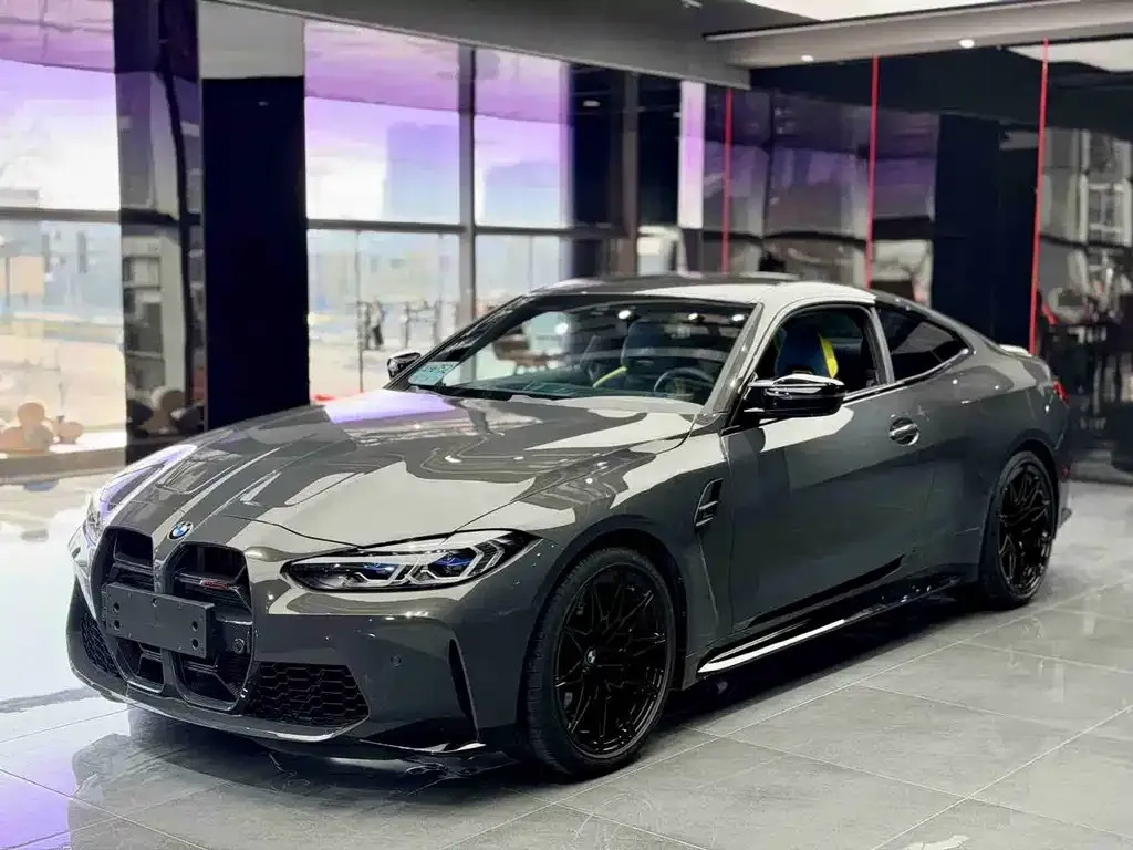 BMW M4 — фото 1