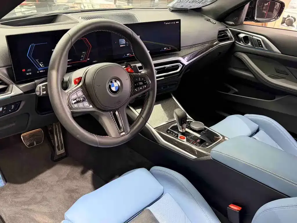 BMW M4 — фото 10