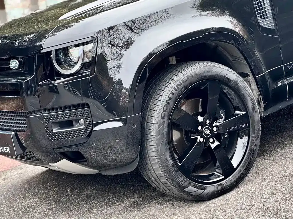 Land Rover Defender — фото 4