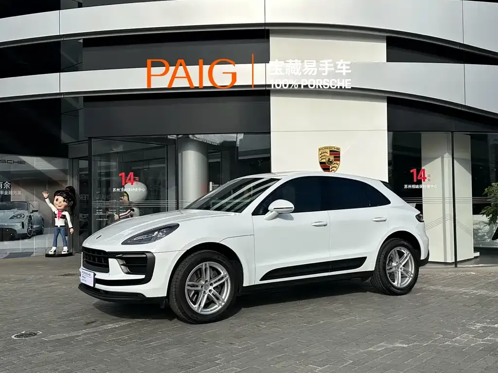 Porsche Macan — фото 1