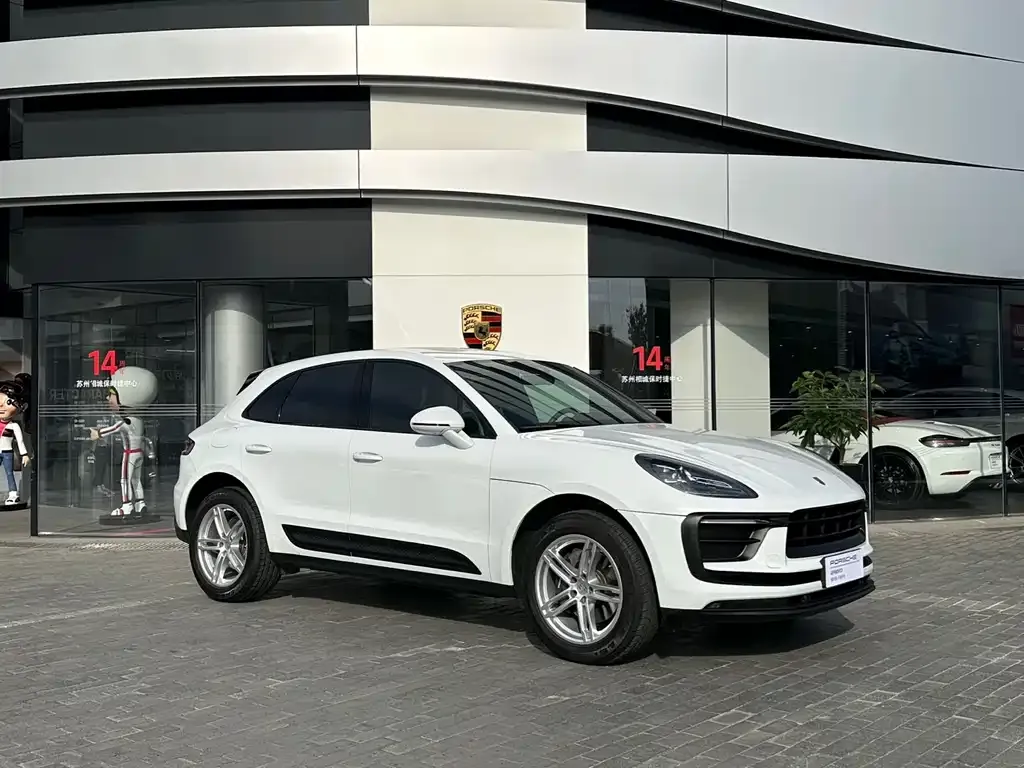 Porsche Macan — фото 9