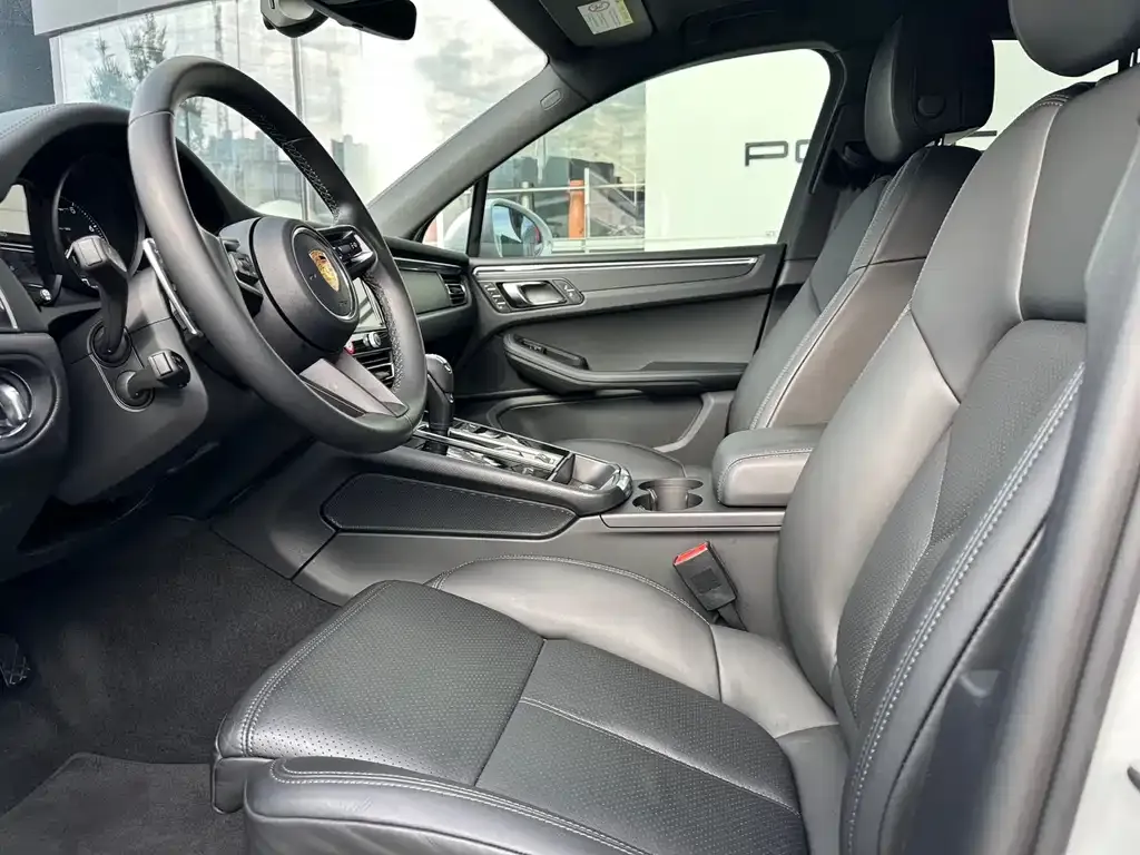 Porsche Macan — фото 4