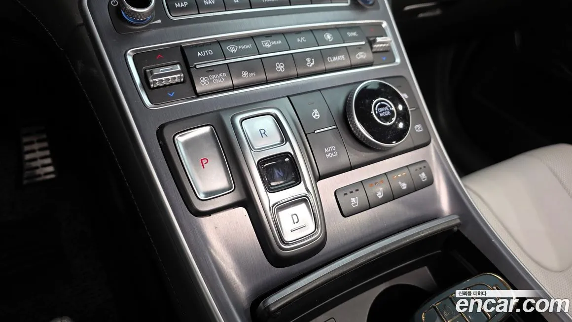Hyundai Santafe — фото 2