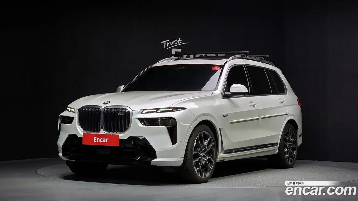 BMW X7 — фото 1
