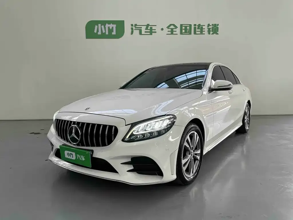 Mercedes-Benz C-Class — фото 1
