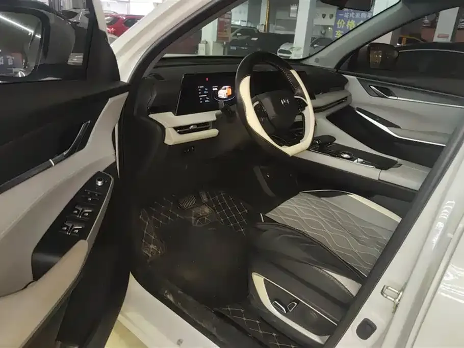 Changan CS75PLUS — фото 3