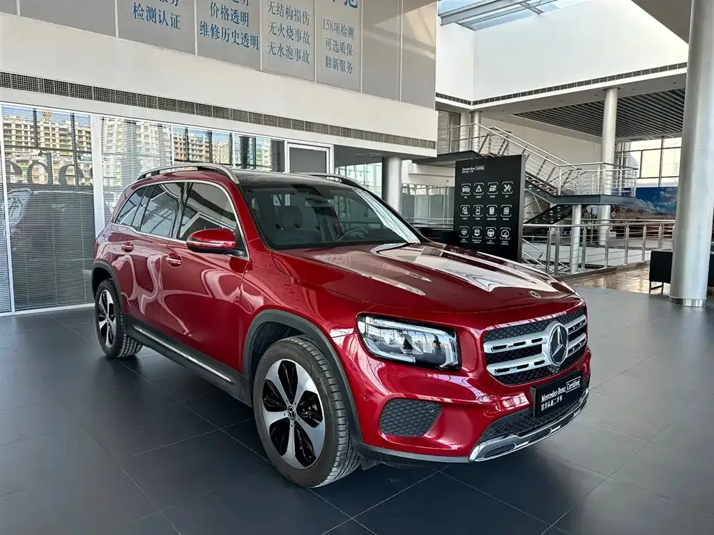 Mercedes-Benz GLB — фото 5