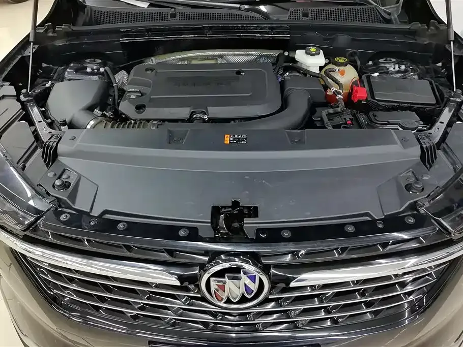 Buick Envision Plus — фото 3