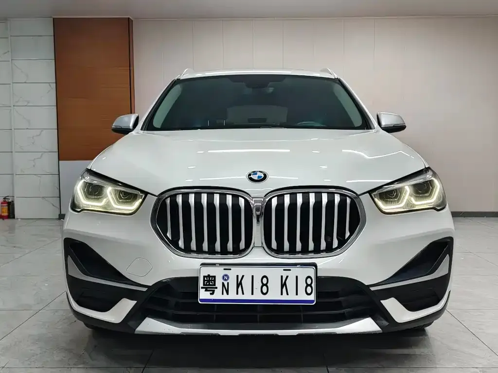 BMW X1 — фото 3