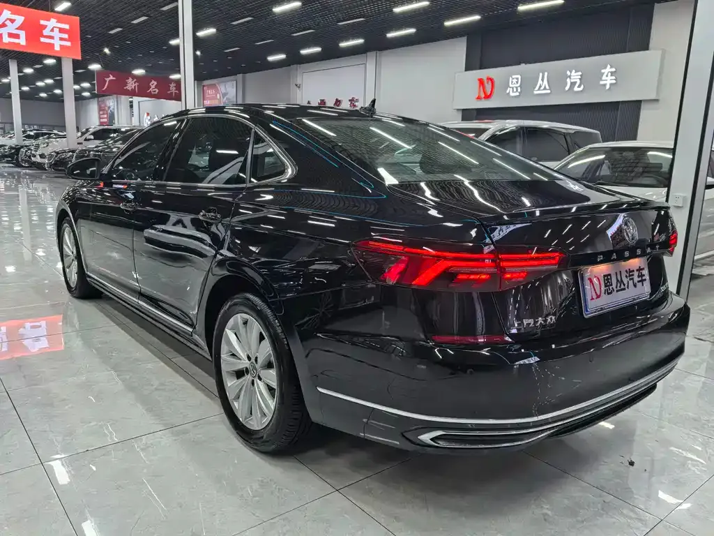 Volkswagen Passat — фото 2