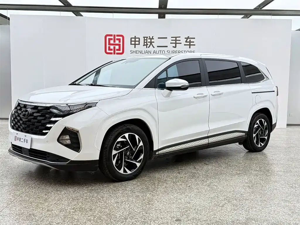 Hyundai Custo — фото 1
