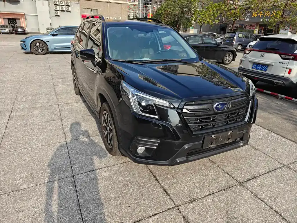 Subaru Forester — фото 9