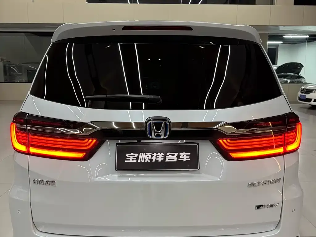 Honda Elysion — фото 7