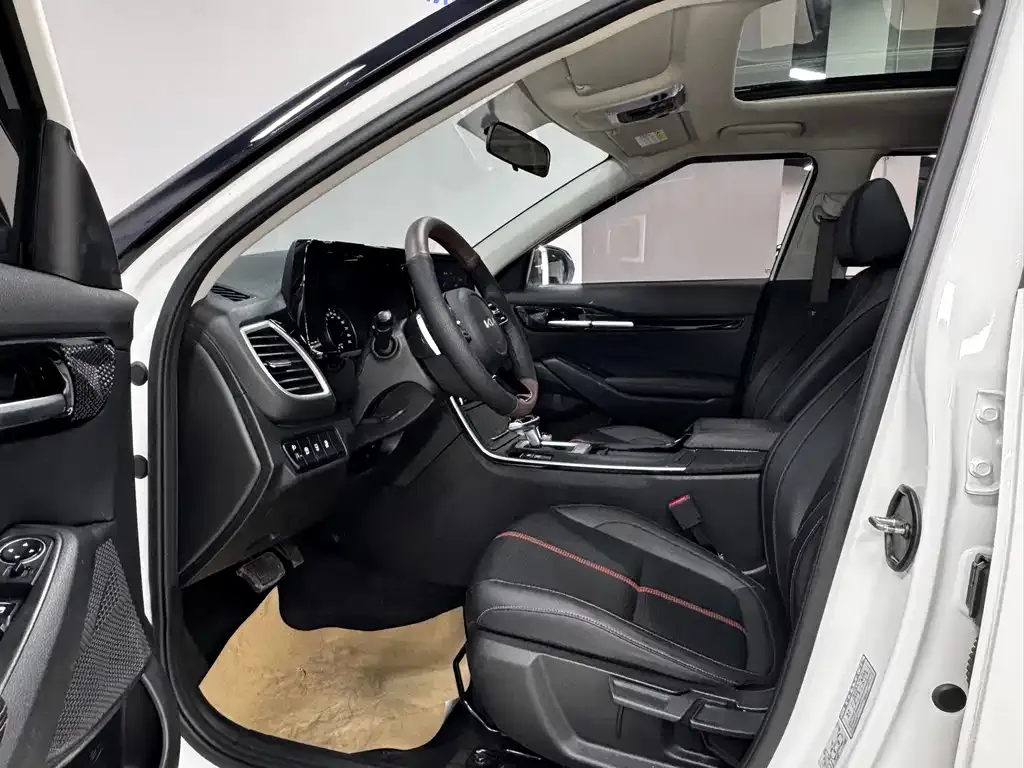 Kia KX3 — фото 9