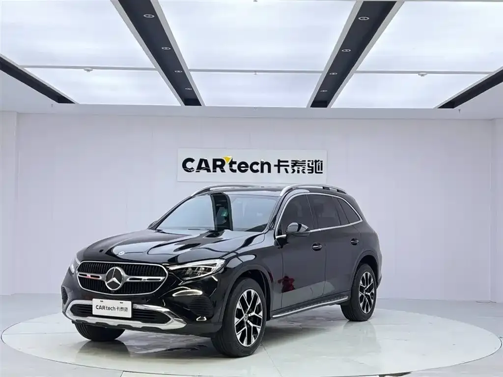 Mercedes-Benz GLC — фото 1