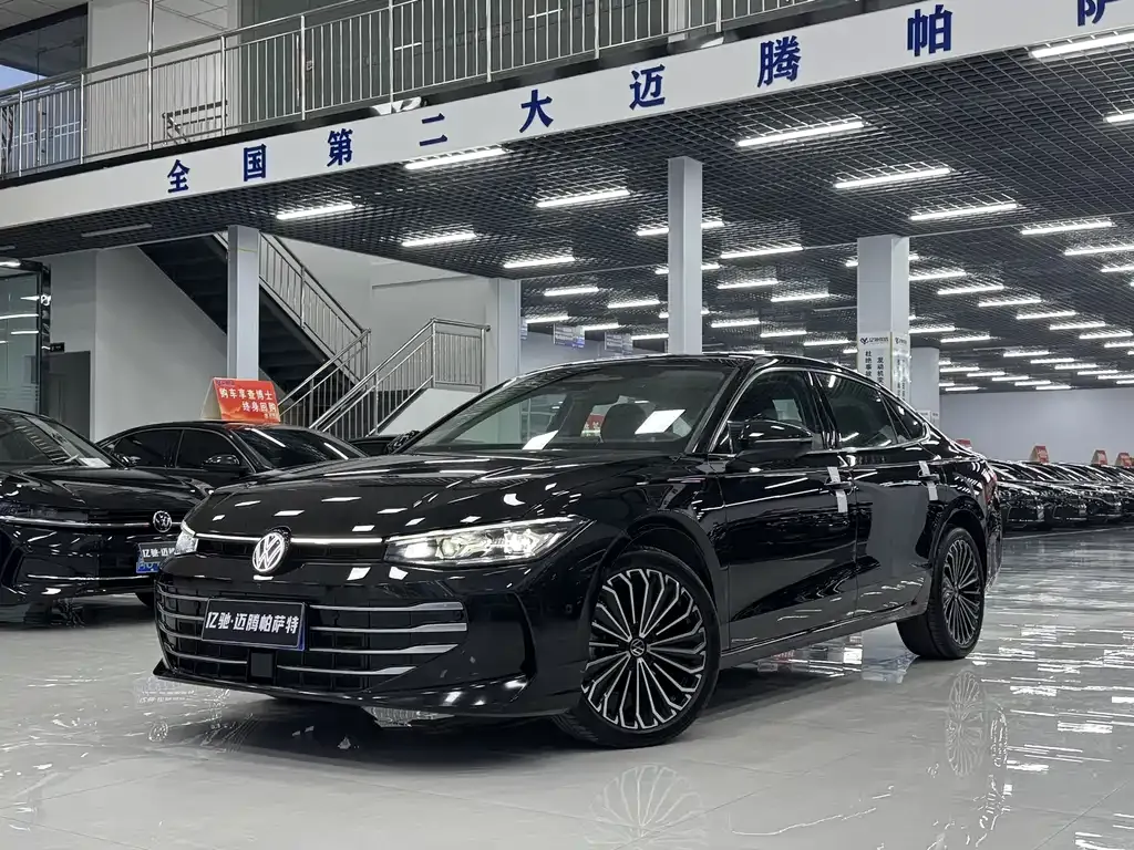 Volkswagen Passat — фото 1