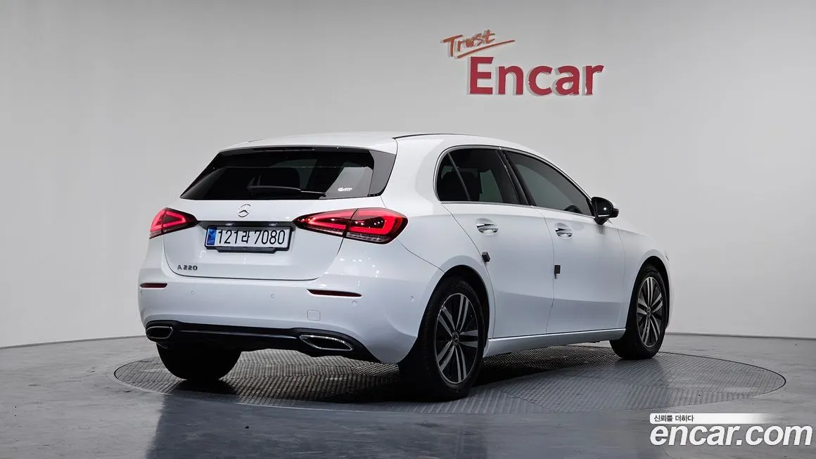 Mercedes-Benz A-Class — фото 4
