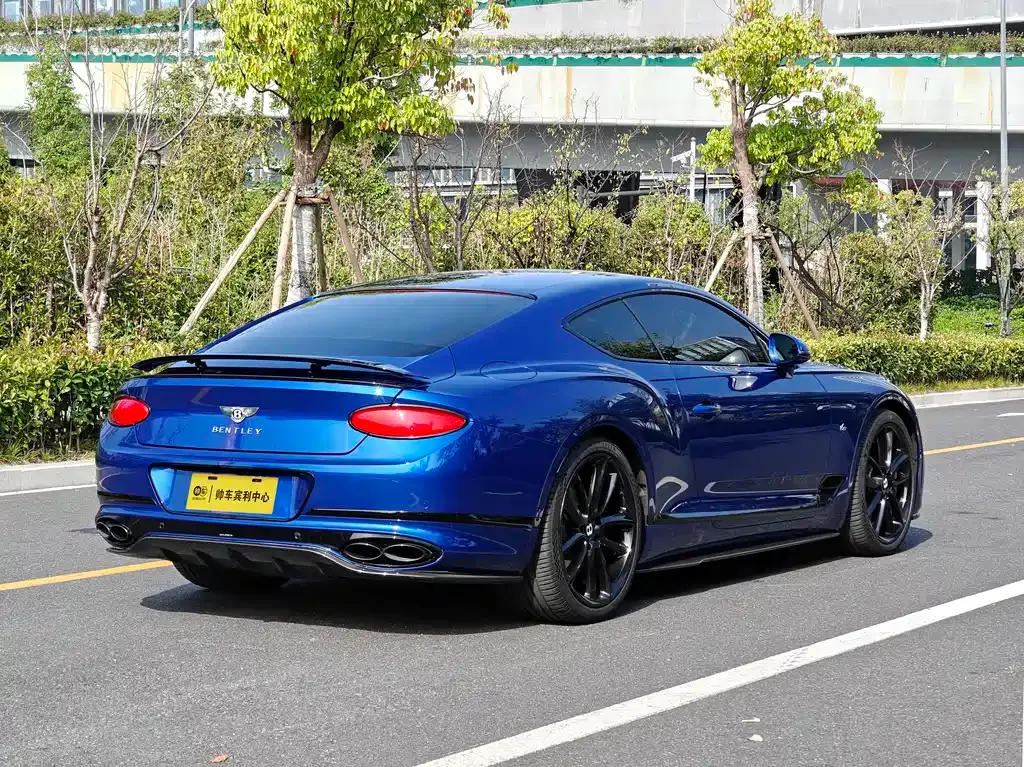 Bentley Continental — фото 6
