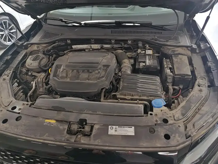 Volkswagen Passat — фото 10