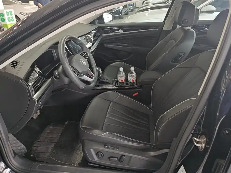 Volkswagen Passat — фото 5