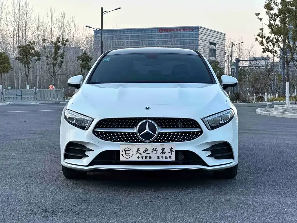 Mercedes-Benz A-Class — фото 8