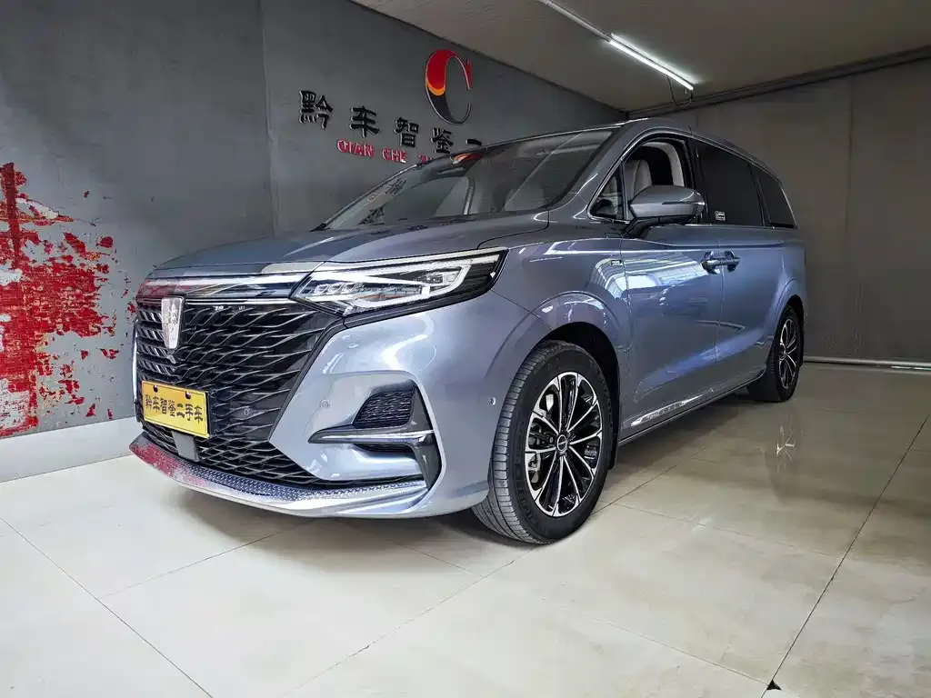 Roewe iMAX8 — фото 1