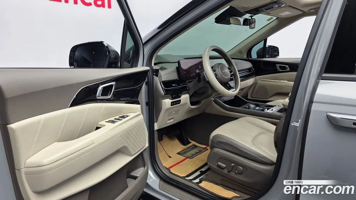 Kia Carnival — фото 10